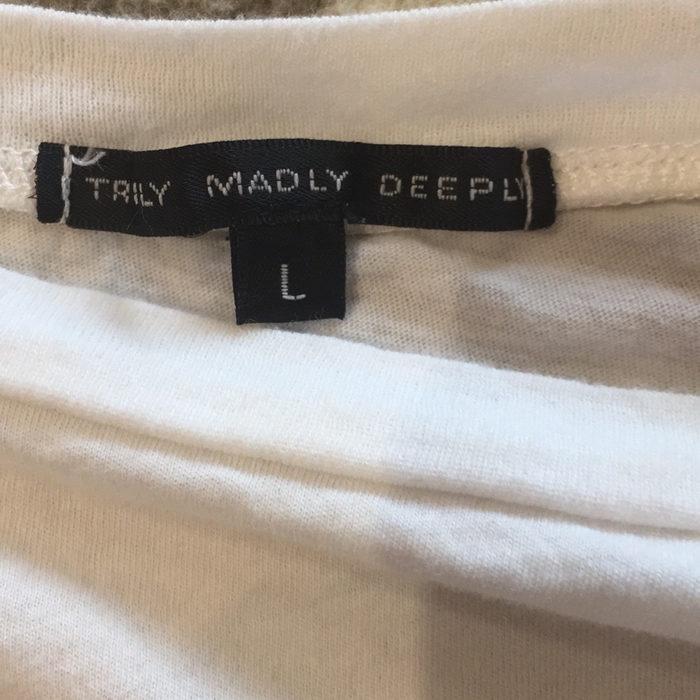 Graphic tee - Picture 3 of 4